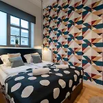 Apartamento Alemlyn - Na Wyspie Slodowej, Z Balkonem I Pieknym Widokiem- Spaceapart *