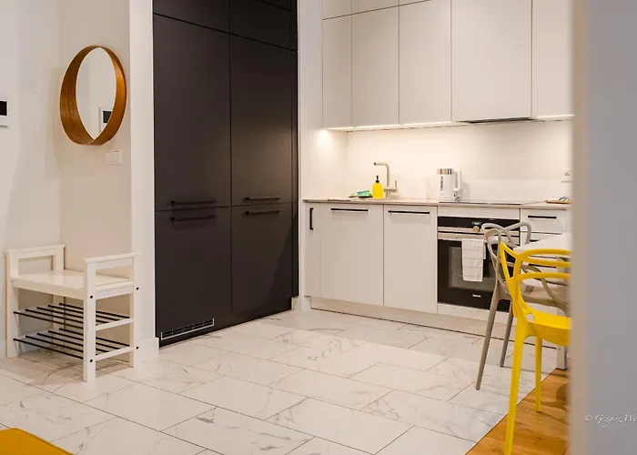 Alemlyn - Na Wyspie Slodowej, Z Balkonem I Pieknym Widokiem- Spaceapart * Βρότσλαβ